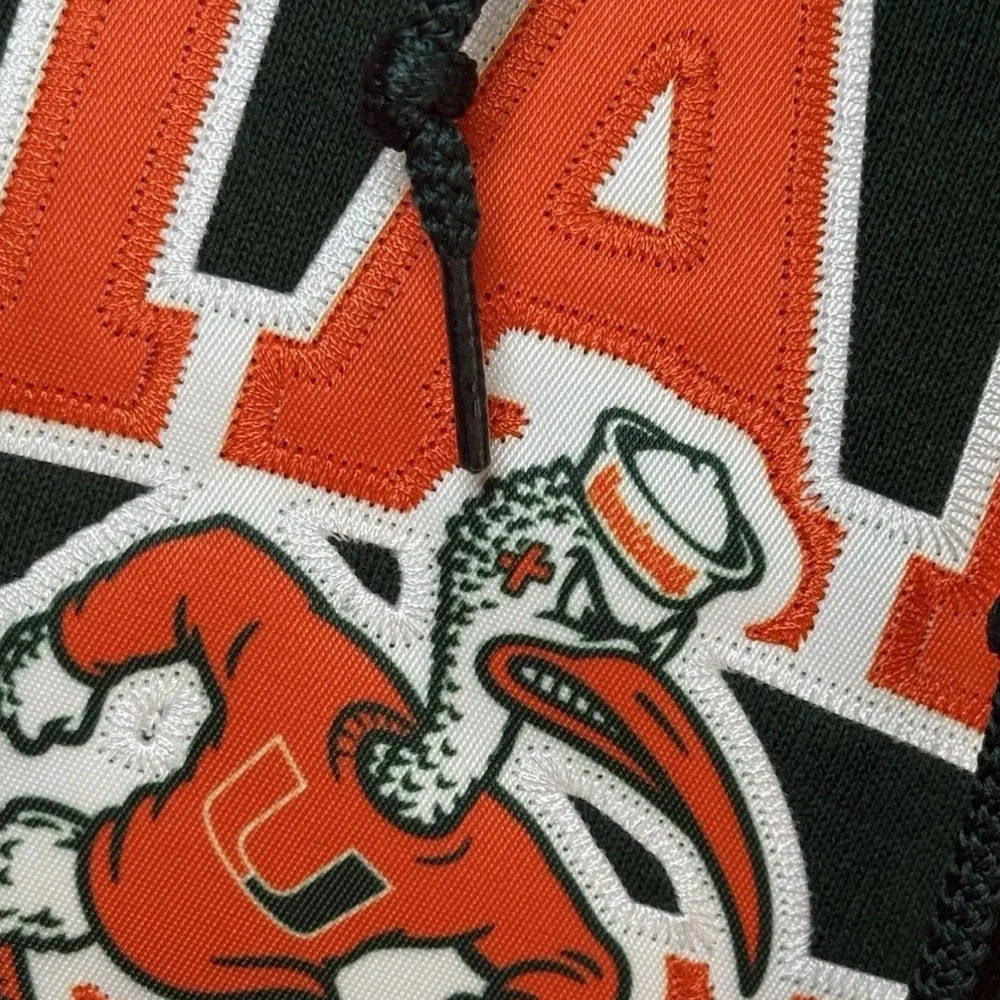 NWT Miami Hurricanes Hoodie Mens Sz M Embroidered Green NCAA Russell Sweatshirt - Picture 6 of 12